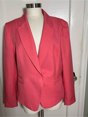 Classic Single-Button Coral Blazer